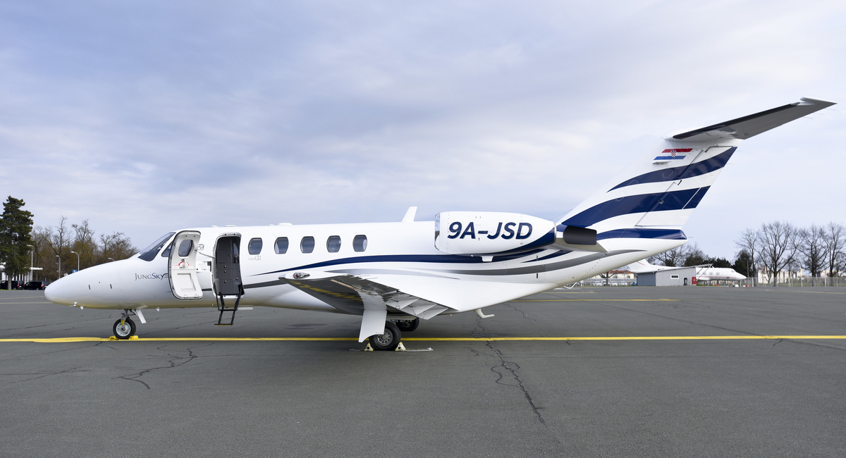 Jung Sky's new livery on 9A-JSD