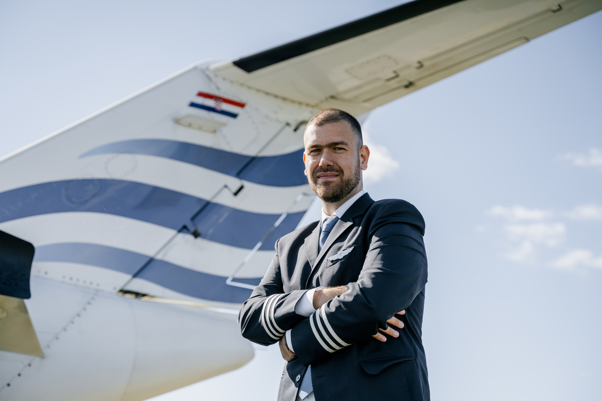 Croatian lifestyle weekly talked to our pilot Sven Kučinić about his two careers